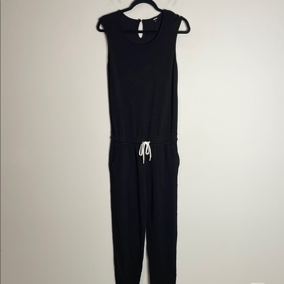 Monrow | Women’s Black Soft Sleeveless Jumpsuit Size Small NWT - Picture 1 of 9